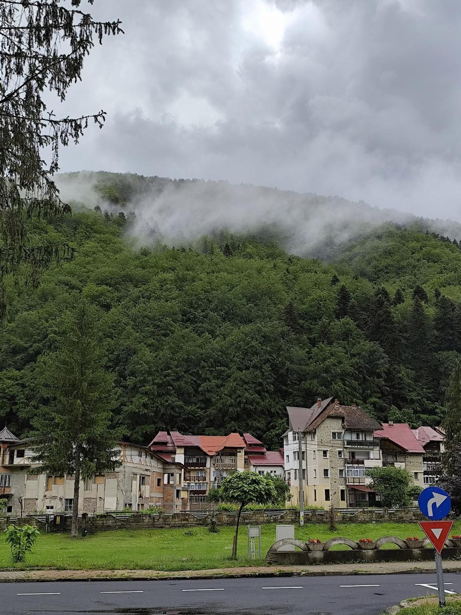 Apartamentul Alfa Слэник-Молдова Экстерьер фото
